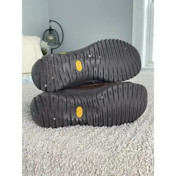 UGG Australia Mixon Waterproof Vibram Lined Snow Boot US 9 Women’s $250 - Picture 8 of 9